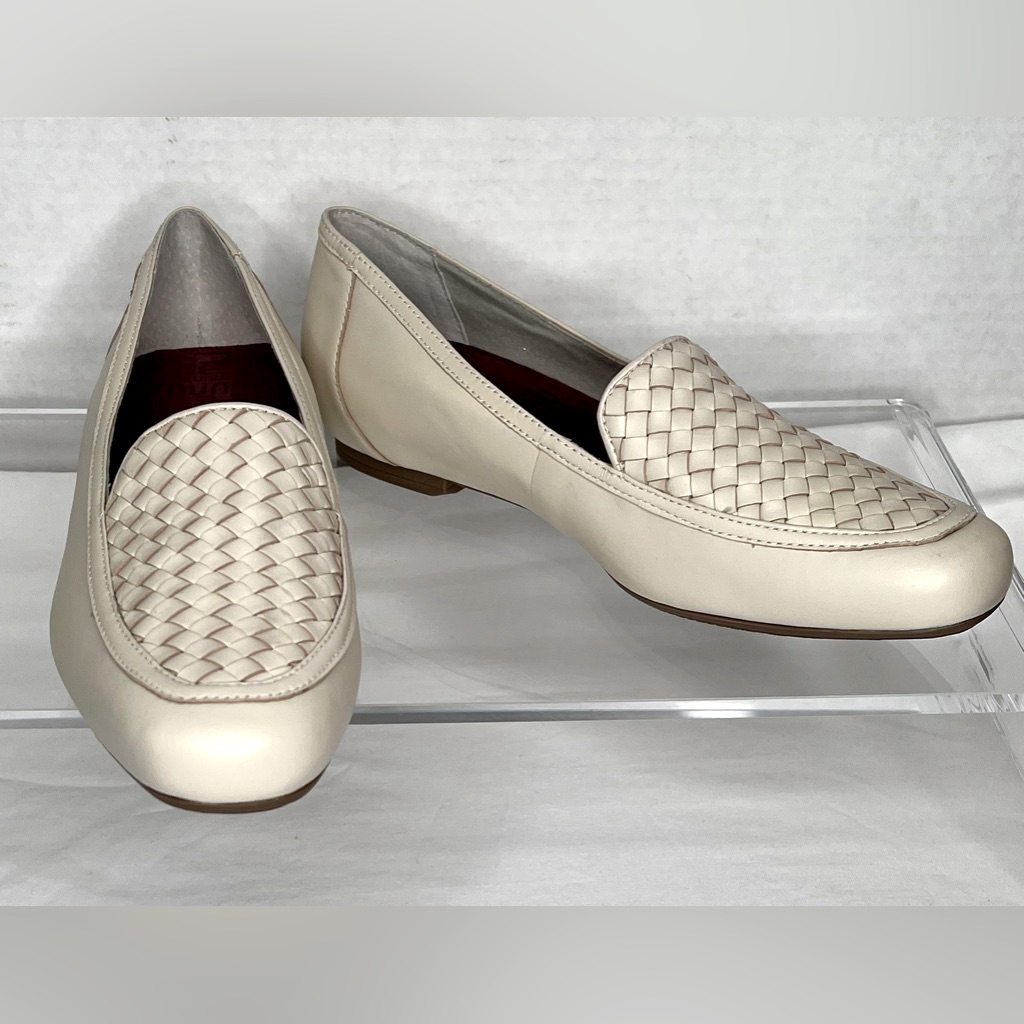 Exquisite Munro Cream Woven Loafers 11m